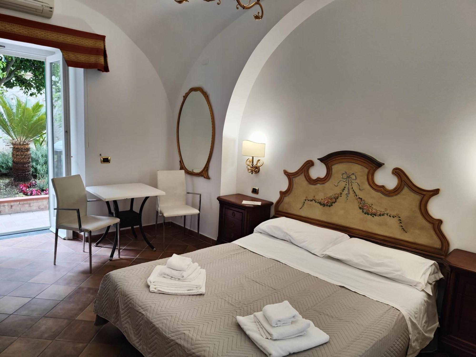 Androsa Apartments Amalfi Exterior foto